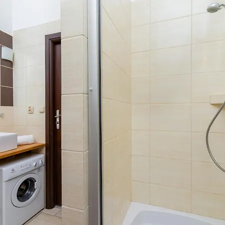 Cracow Plac Wolnica By Renters Daire *